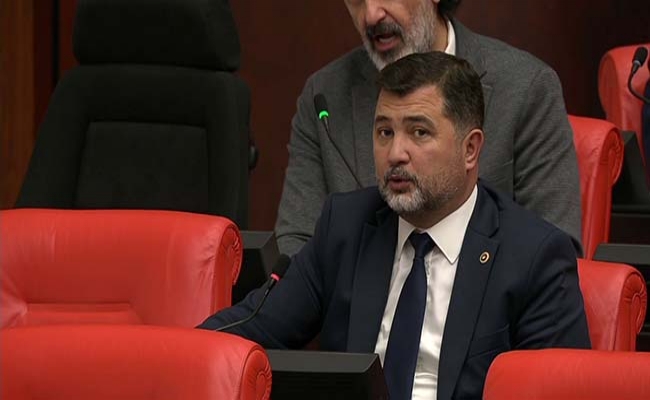 ÖZTÜRK, TBMM GENEL KURULU'NDA DÜZCE DEPREMİNİ ANDI