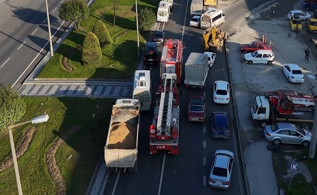   SÜRÜCÜLER, FERMUAR SİSTEMİ İLE YAŞAMA YOL VERDİ